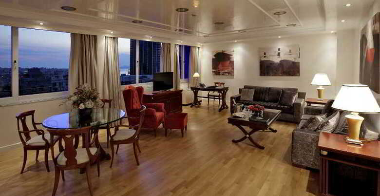 Hotel Piraeus Theoxenia