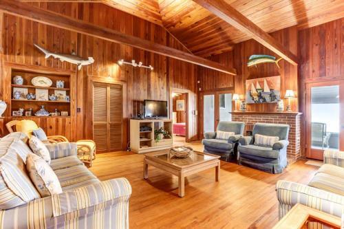 1180 South Fletcher