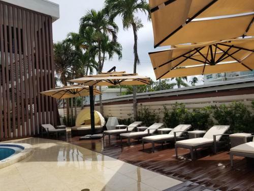 Motel Deco Boutique Hotel