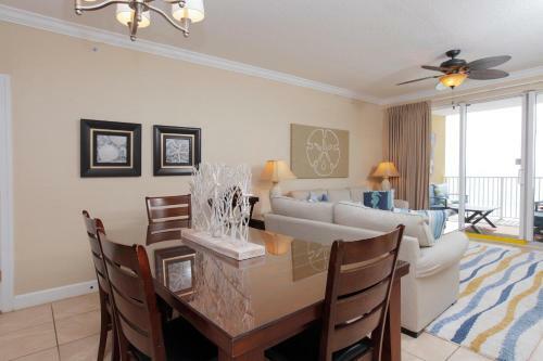 Hotel Tropic Winds Resort By Panhandle Getaways