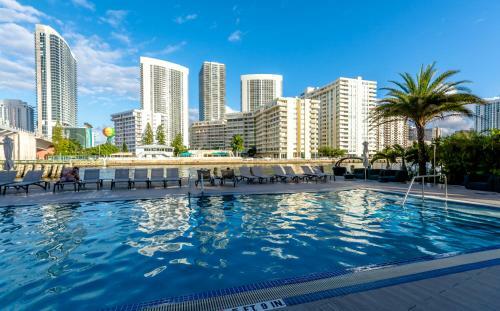 Beachwalk Resort Apartment