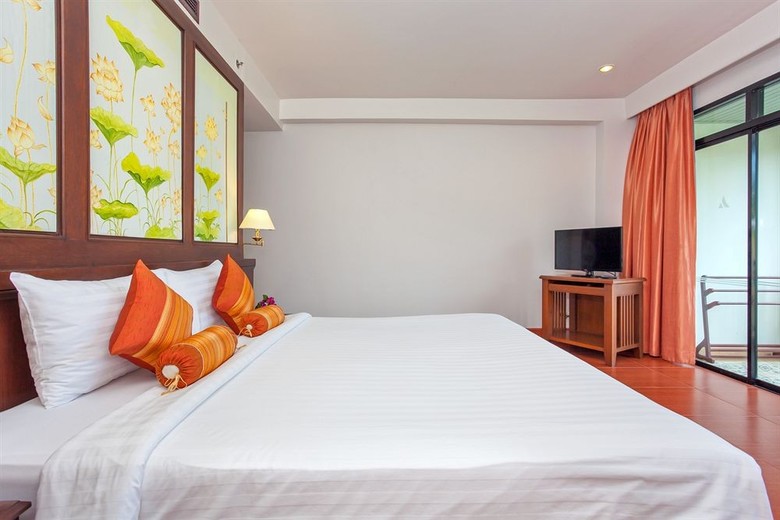 Hotel Alpina Phuket Nalina Resort & Spa