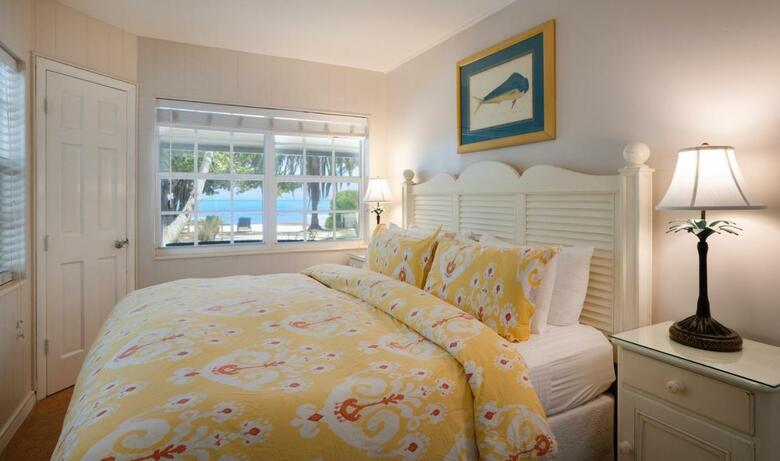 Hotel Pines & Palms Resort