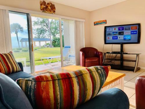 Posada Turtle Crawl Inn - Longboat Key