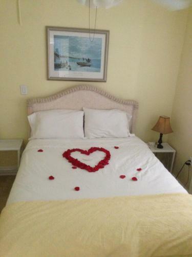 Oceanfront Sea Scape Motel