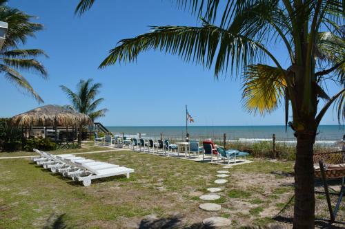 Oceanfront Sea Scape Motel