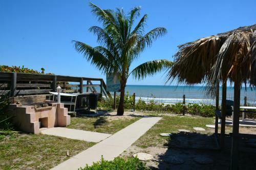 Oceanfront Sea Scape Motel