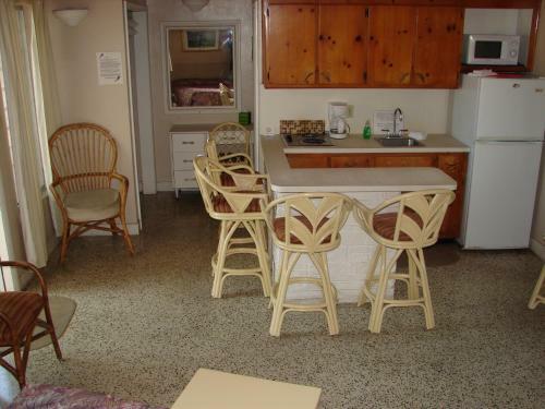 Siesta Motel