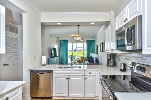 Apartamentos Catina Golf Condo At The Lely Resort