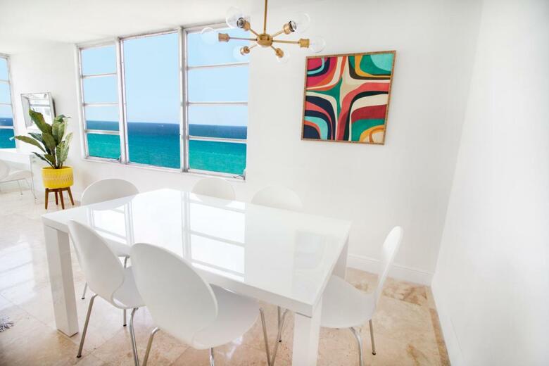 Apartamentos Seacoast Suites