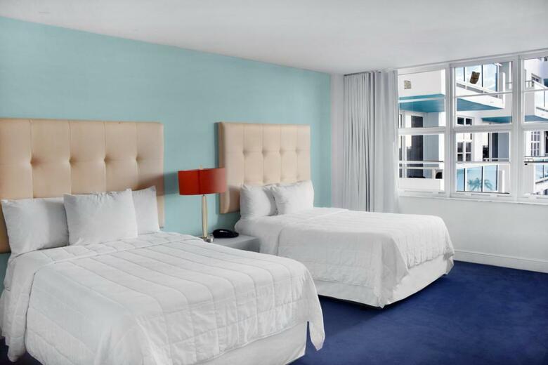 Apartamentos Seacoast Suites
