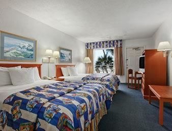 Hotel Days Inn And Suites Mainsail Oceanfront