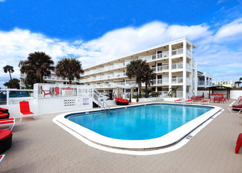Hotel Chateau Mar Beach Resort