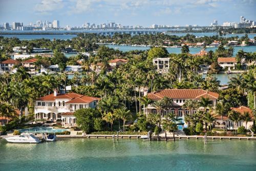 Ocean Paradise Apartments