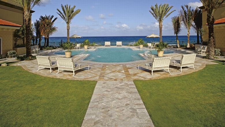 Hotel The Ritz Carlton