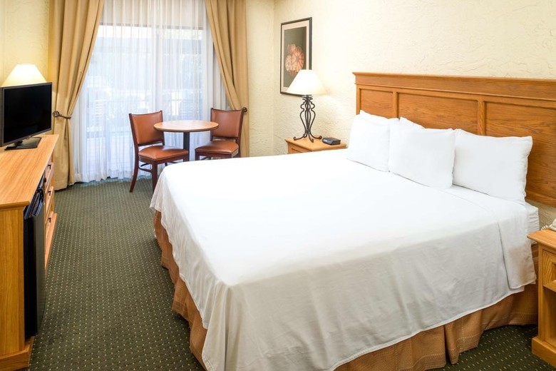 Days Hotel Scottsdale