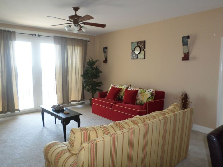 Aparthotel Laketown Wharf By Resort Collection