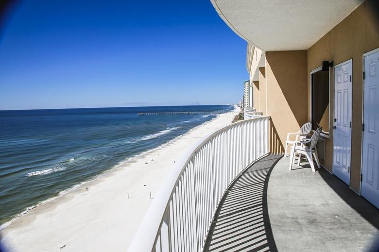 Hotel Legacy By The Sea