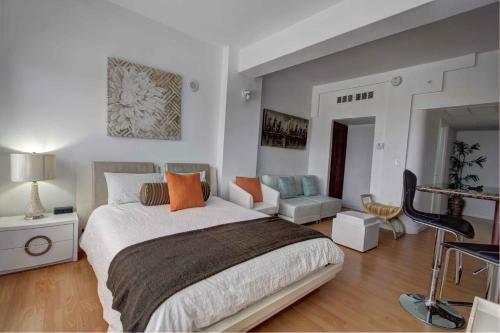Deluxe Studios And Apartments At The Shelborne