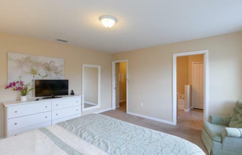 X-large Pool With Game Room 11cp14