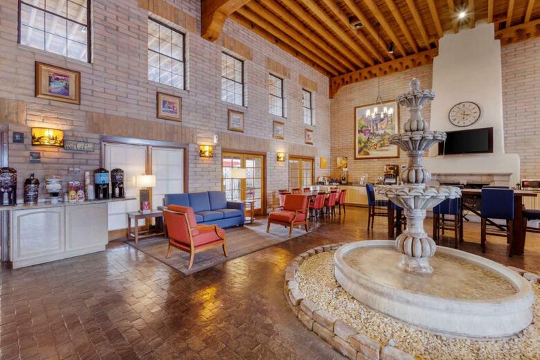 Hotel Comfort Suites Sabino Canyon