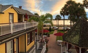 Bed & Breakfast Bayfront Marin House