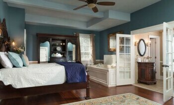 Bed & Breakfast Bayfront Marin House