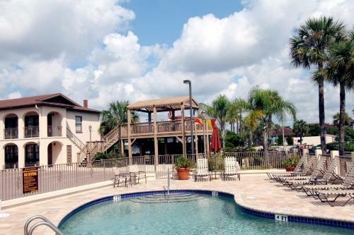 Hotel Bayfront Inn