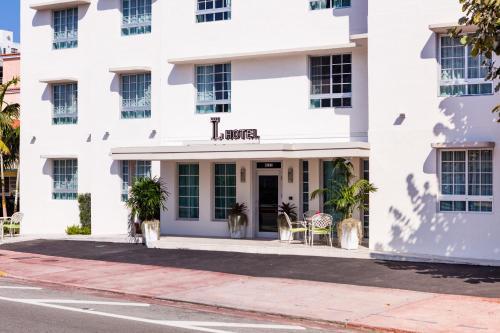 Lux Hotel Miami