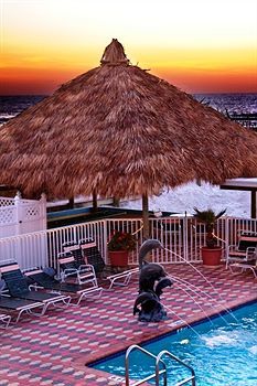 Plaza Beach Hotel - Beachfront Resort
