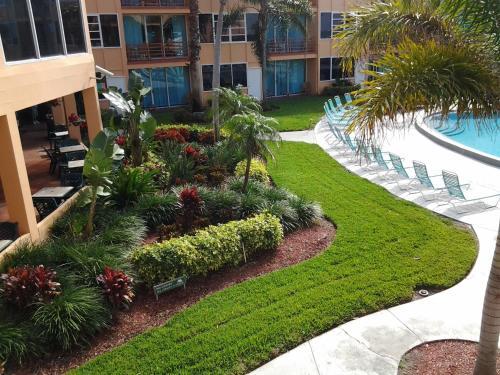 Hotel Dolphin Beach Resort