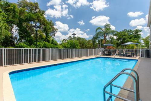 Hotel Holiday Inn Express Silver Springs - Ocala