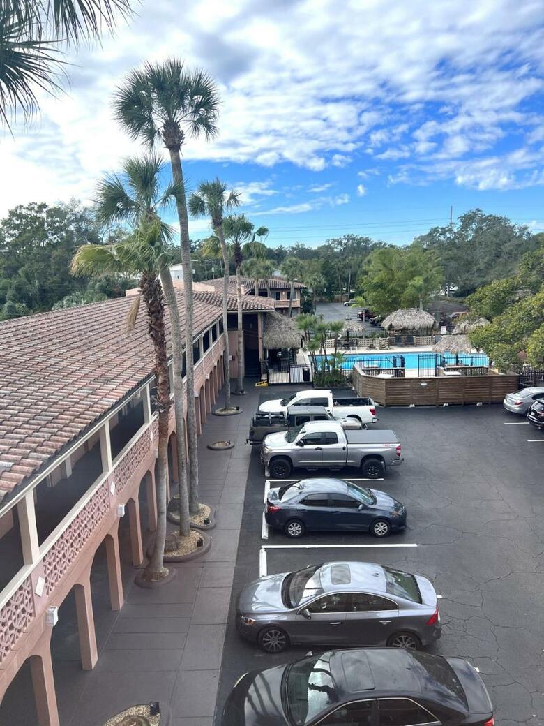 Hotel Tahitian Inn & Spa Tampa