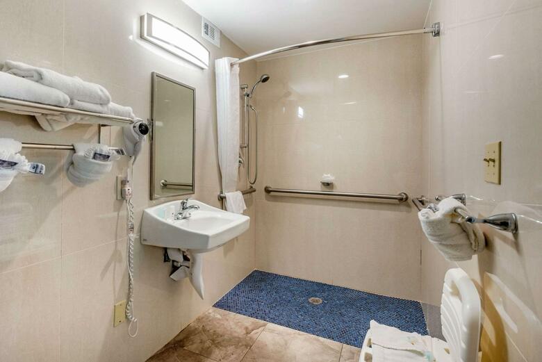 Hotel Clarion Inn Tampa - Brandon