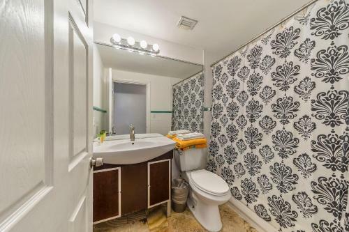 918 Ocean Drive Apartments