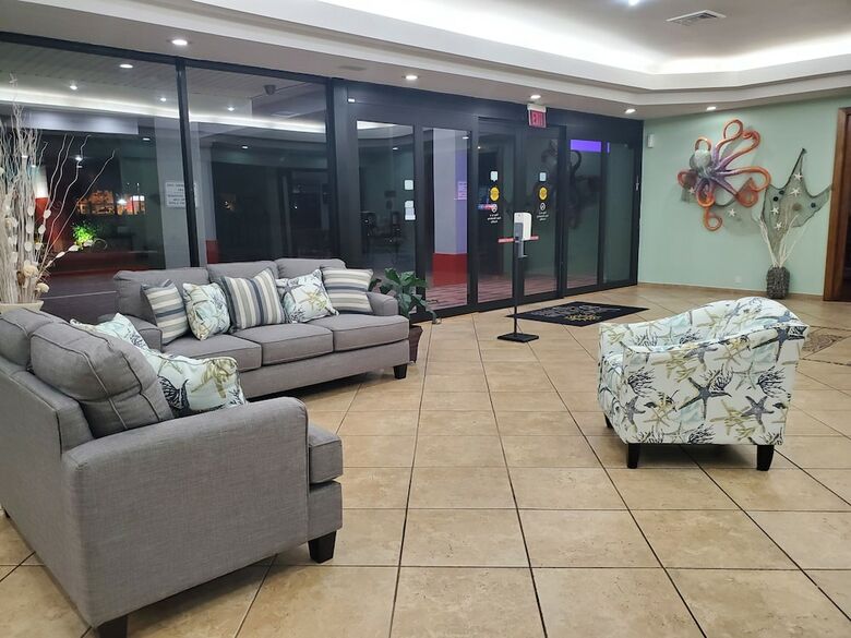 Hotel Vero Beach Inn & Suites