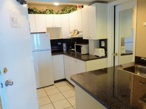 Soleil Apartments