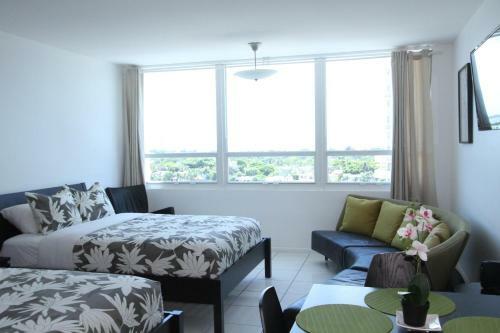 Soleil Apartments