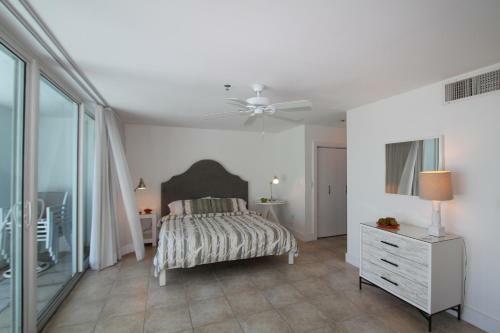 Soleil Apartments