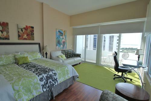 Soleil Apartments