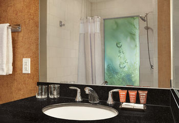 Glenn Hotel, Autograph Collection