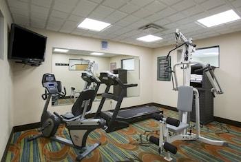 Best Western Plus Hotel & Suites Airport South