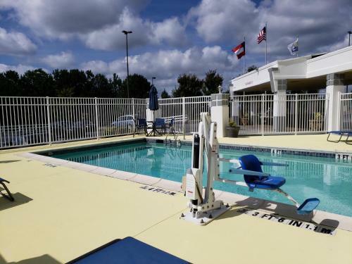 Hotel Days Inn & Suites