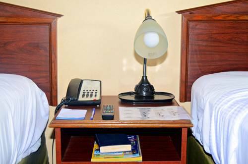 Motel Baymont Inn And Suites - Valdosta