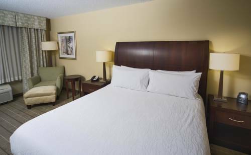 Motel Baymont Inn And Suites - Valdosta