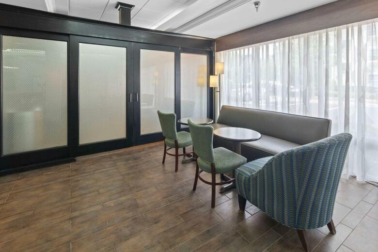 Hotel Hampton Inn Atlanta-woodstock
