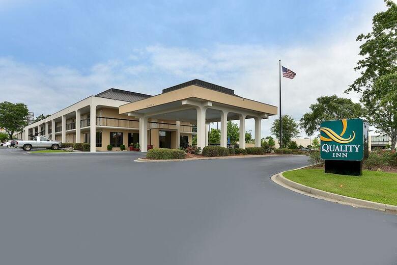 Hotel Quality Inn At The Mall - Valdosta