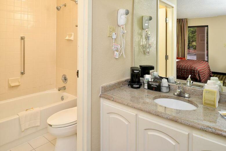 Hotel Quality Inn At The Mall - Valdosta