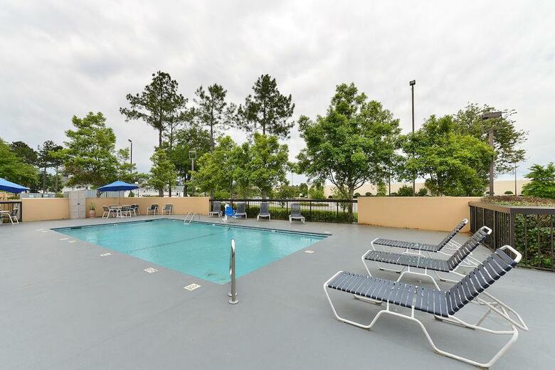 Hotel Quality Inn At The Mall - Valdosta