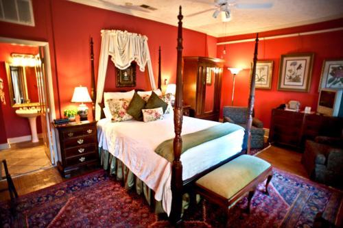 Savannah Bed & Breakfast Inn